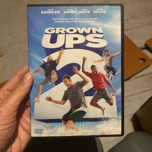 Grown ups 2 DVD